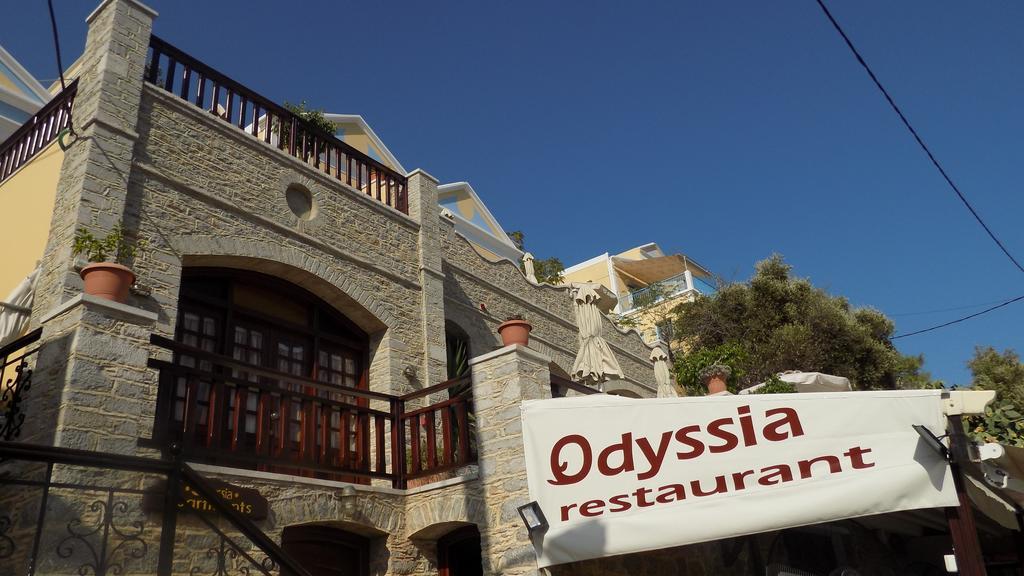 Odyssia Apartment Đảo Sými Ngoại thất bức ảnh