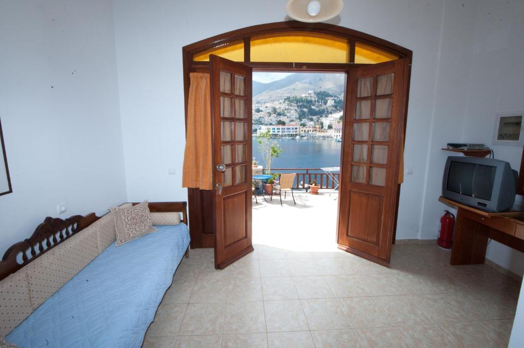 Odyssia Apartment Đảo Sými Ngoại thất bức ảnh
