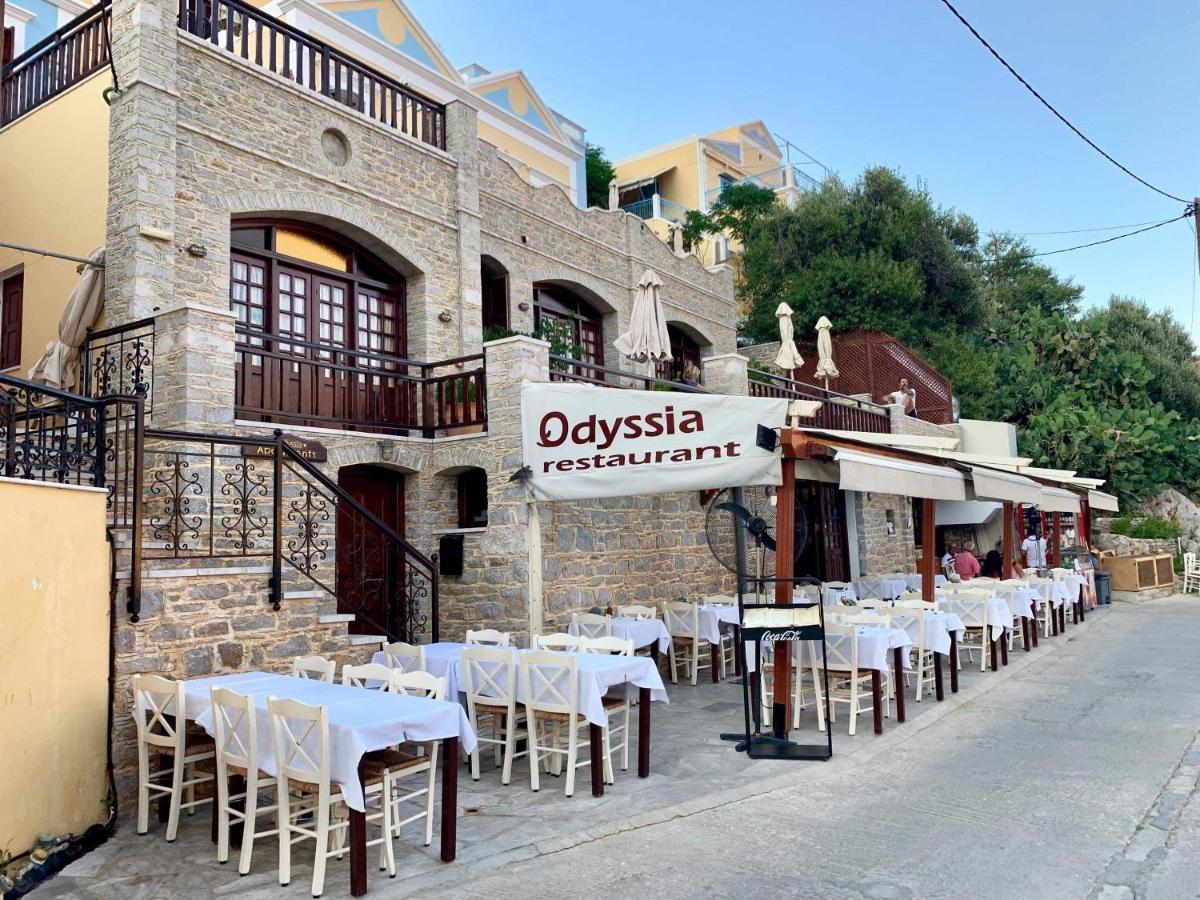 Odyssia Apartment Đảo Sými Ngoại thất bức ảnh